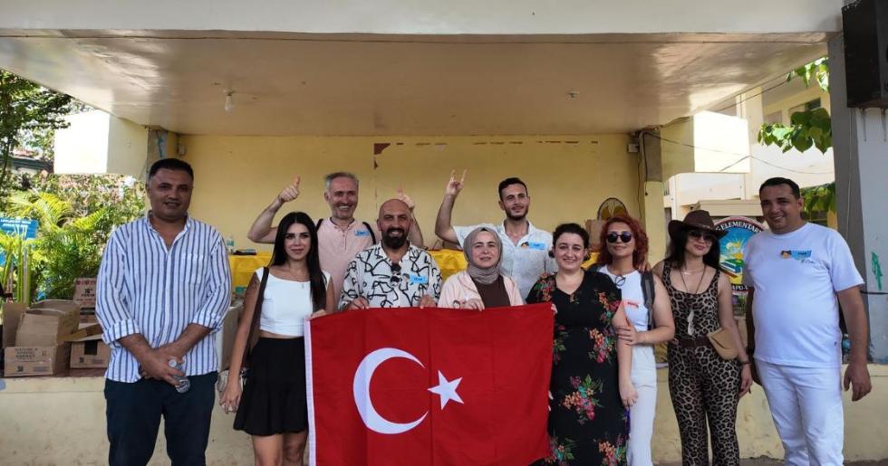 Muhammet Aydın’dan Filipinler’de anlamlı Türkiye tanıtımı