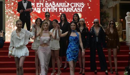 IDL FASHION, 2025 Defilesiyle Göz Kamaştırdı – “Yılın En Başarılı Çıkış Yapan Giyim Markası” Ödülü İDL’ye Gitti!