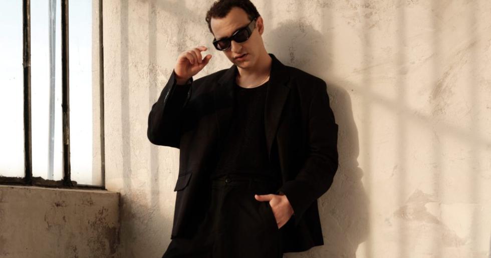 GENÇ YETENEK MERT CAN’DAN YENİ ŞARKI: “İKİ KÜREK BİR SANDAL” YAYINDA