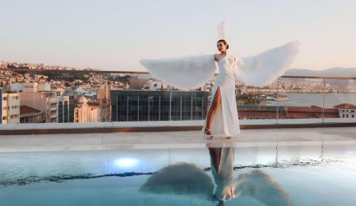 İzmir Marriott, “Yaza Merhaba” Etkinliğiyle Sezona Enerjik Bir Başlangıç Yaptı