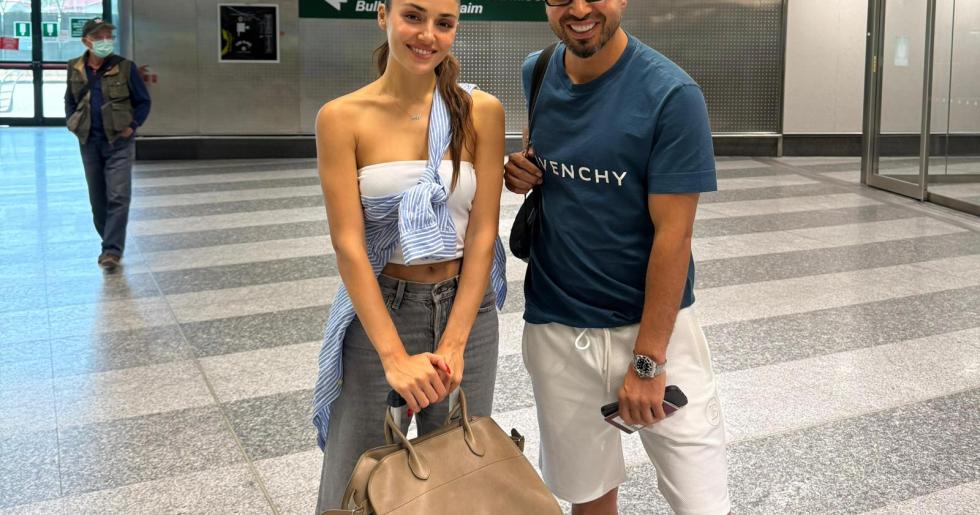 Metin Akay ve Hande Erçel Aynı Karede!