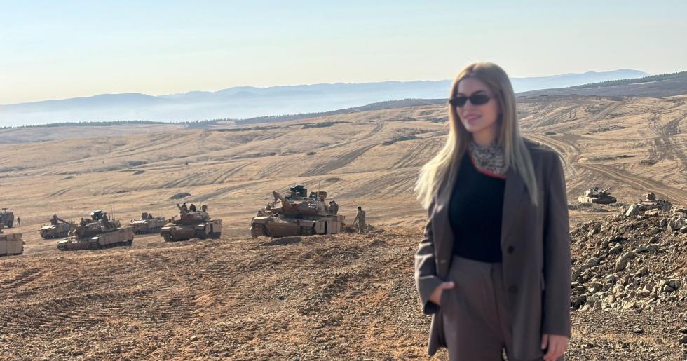 Genç Yapımcı Hande Canpolat’tan Dünyanın İlk Aksiyon Dizisi