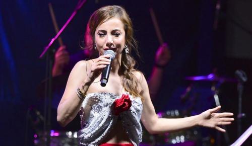 Göz Kamaştıran Performans