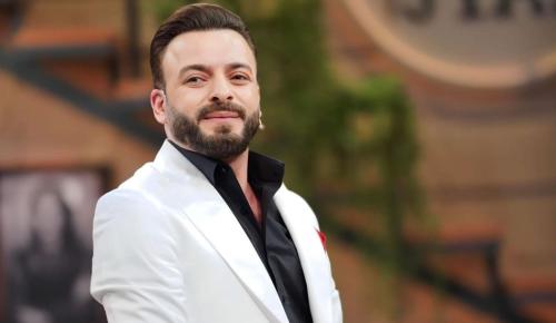 MOHAMED NAJAR’DAN MAHSUN KIRMIZIGÜL ŞARKISI