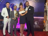 ALTIN YILDIZ ÖDÜL TÖRENİNDE EREN KESER DİŞ KLİNİĞİ DİKKAT ÇEKTİ