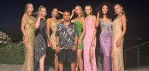 Bu defile çok konuşulur     20 top model 75 mankenle defile