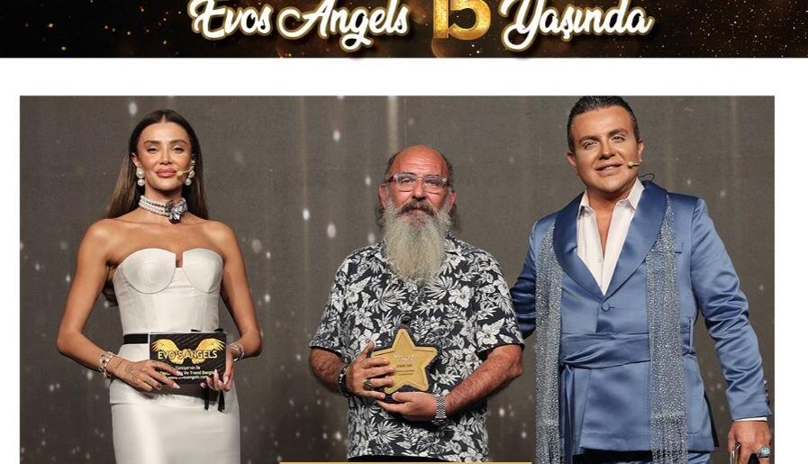DİJİTAL DÜNYANIN ENLERİ PLAKETLERİYLE BULUŞTU…