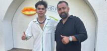 Alper Erözer Alaçatı Tatilinde Dikkat Çekti