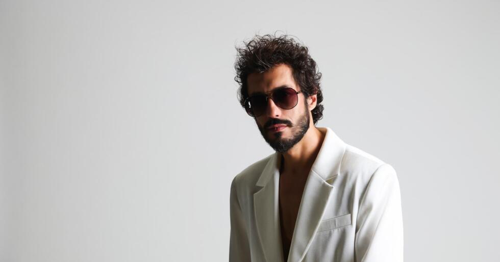 Başarılı Oyuncu Emrah Akduman’dan Yeni İmaj !!!