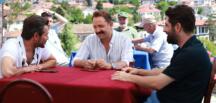 “ÖĞRETMEN 2” FİLMİNİN SET ARKASI DA FİLM KADAR EĞLENCELİ