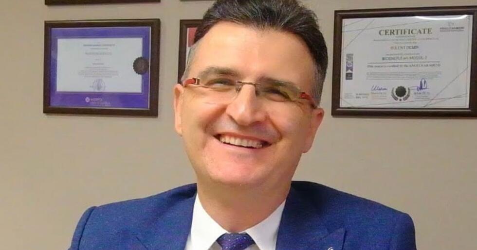 Prof. Dr. Bülent Demir ”Damarların Ötesinde: Hayata Dokunan Hekim”