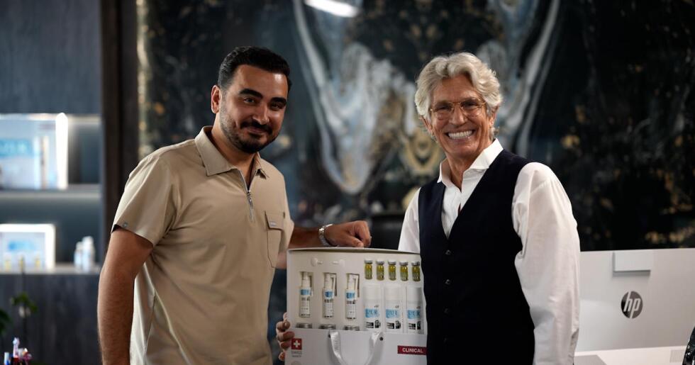 Berkay Tulpar, Hollywood Yıldızı Eric Roberts’ı Yapay Zekâ Destekli Saç Ekimi Teknolojisi FAIR ile Ağırladı