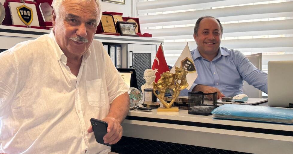 TELİF YASASININ ÇIKMAMASININ EN BÜYÜK SEBEBİ ASTRONOMİK RAKAMLAR İSTEYEN BAŞROL OYUNCULARI!