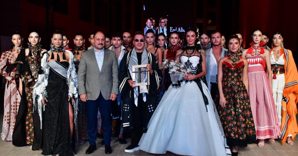 ŞANLIURFA’DA MODA RÜZGARI ESTİ!