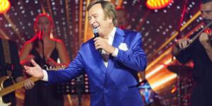 Soğuğa Rağmen Sıcak Bir Gece: Erol Evgin ve Aşkın Nur Yengi Günay’da Büyüledi