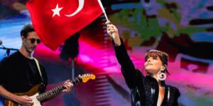 Simge, Cumhuriyet Coşkusunu Didim’de Yaşattı!