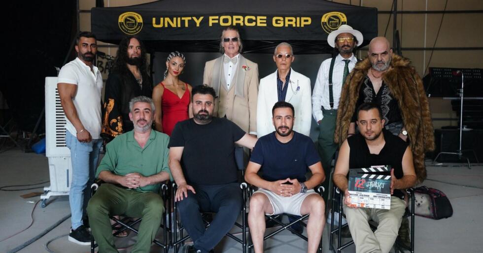 HOLLYWOOD’UN KALBINDE 12 SAVAŞÇI !