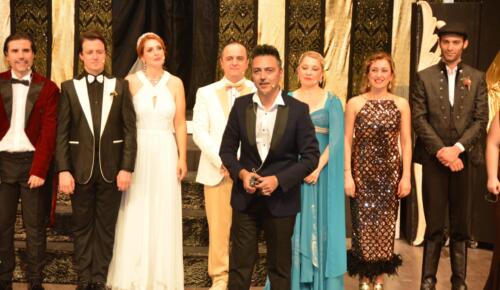Tiyatro Efsanesinden Rekor: Haldun Dormen 98 Yaşında Yönetmen Koltuğunda !