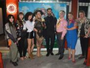 DERYA ŞEN’İN ŞEN KIZLARI TİYATRODA