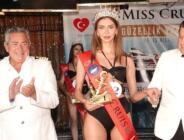 Sultan kostümü kopyası ile Çin’de podyuma çıkacak