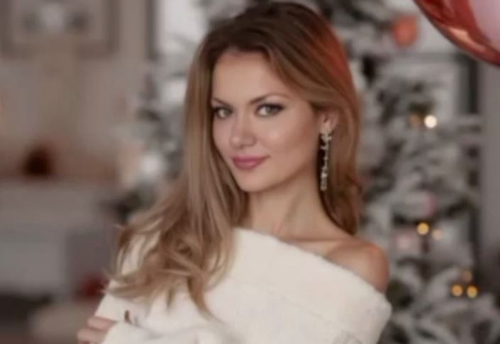 DUYGU ÖCAL: YILBAŞI GECESİNE SAHNEDE BÜYÜK SÜRPRİZLERLE GELİYOR!