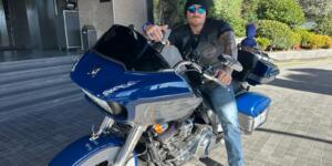 Hollywood yıldızı motorla Türkiye turunda