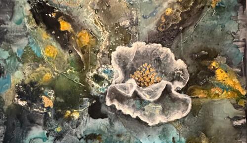 Ressam Selda İnci,   IAAF İstanbul Sanat Fuarı’nda sanat severlerle buluşuyor.