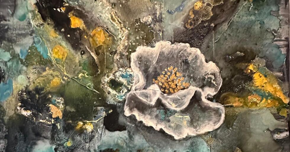 Ressam Selda İnci,   IAAF İstanbul Sanat Fuarı’nda sanat severlerle buluşuyor.