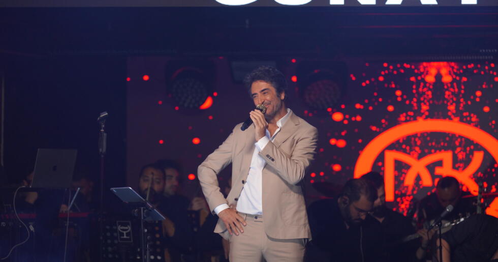 MAHSUN KIRMIZIGÜL GÜNAY’DA GECENİN YILDIZI OLDU