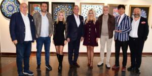 Engelliler yararına resim sergisi… Vakıf yararına resim sergisi