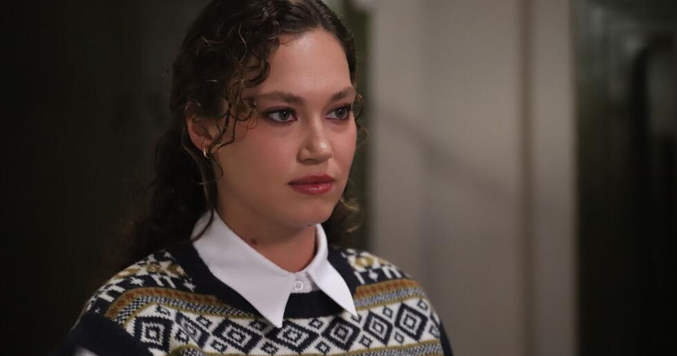 Geçmişiyle Savaşan İskender, Aşkına Sahip Çıkabilecek Mi?