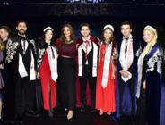 TÜRK SİNEMASININ YENİ YILDIZLARI SAHNEYE ÇIKTI