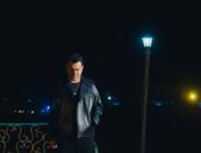 Yeni şarkıya   hurdalıkta klip