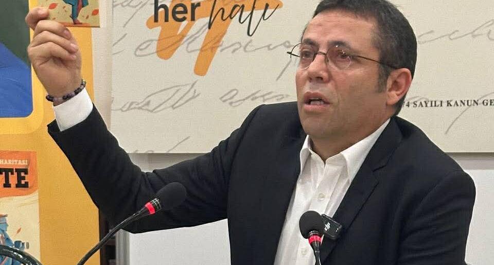 GAZETECİ ÖNCE BİREY OLMALI