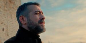 RESUL DİNDAR’DAN AŞK ŞARKISI…