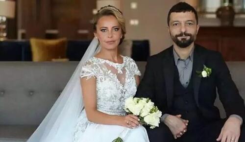 Ünlü şarkıcının acı günü  Babasını kaybetti