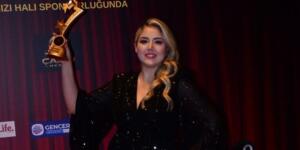 Işıltının Adı: Ayşegül Sağ’a Uluslararası Prestij Ödülü!