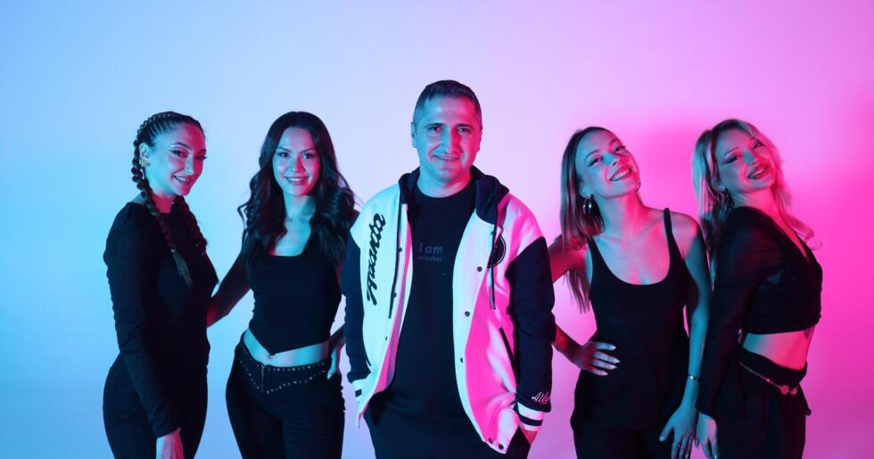 ARTIK KİMSE AŞKIN KÖLESİ DEĞİL!