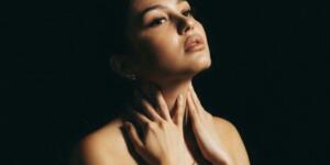 Objektiflerin Sofistike Yıldızı: Elif Küçükbakar