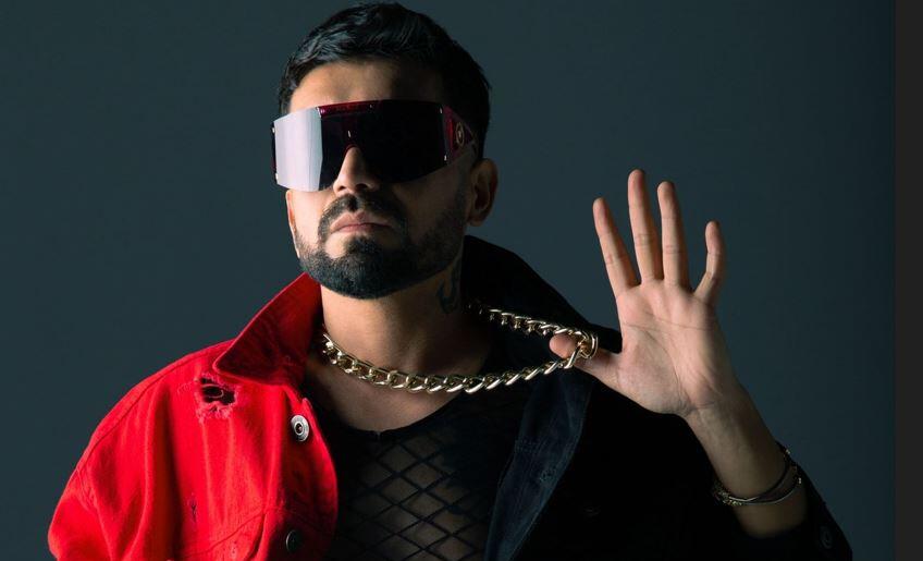 DOĞU’NUN YILDIZLARI MEDYA GECESİ’NDE SAHNE OĞUZ SARAL’IN