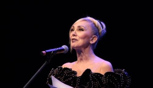 SİBEL GÖKÇE İZLEYENLERİ KENDİSİNE  HAYRAN BIRAKTI.