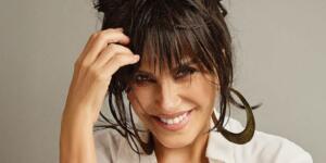 AYŞEGÜL ALDİNÇ HAYRANLARIYLA BULUŞACAK