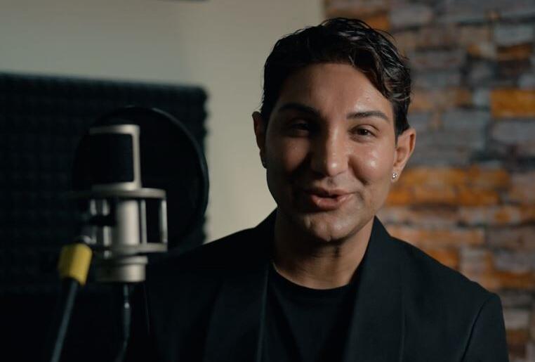 Reşat Gümüştaç’tan Müzik ve Sahne Atağı!