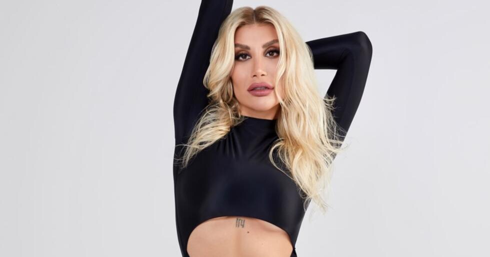 İrem Derici Araştırmayla Okundu “Filtresiz” Tavrıyla Ayrışan, Enerjisiyle Sahneyi Taşıyan Bir Pop Yıldızı