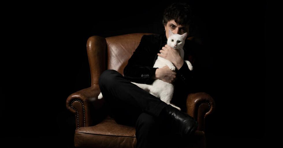 Egemen Erdoğan’dan Yeni Tekli:  Aklımın Bir Yerinde