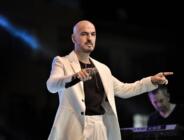 Soner Sarıkabadayı Türkiye turnesinde dur durak bilmiyor!