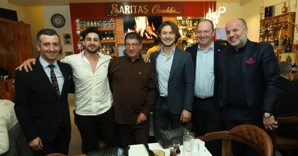 Yeni Nesil Meyhane Sarıtaş Ocakbaşı’nın açılışına yoğun ilgi