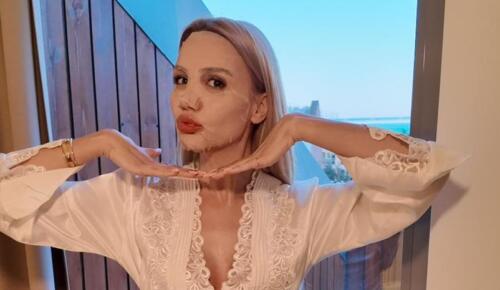 Zeynep Bozkaya’nın Işıltısının Sırrı: Güzelliğiyle Yeni Bir İş Birliği!