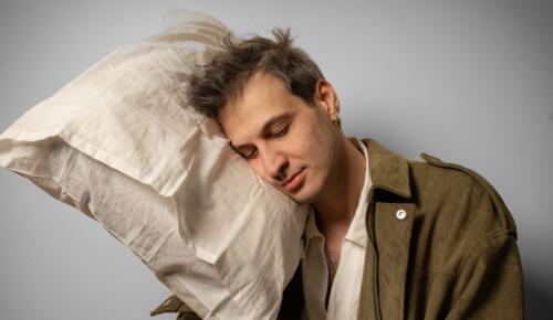 Umur Erdem’den Yeni Tekli: “Huzurlu Arbede” 13 Mart’ta GTR Müzik’te Yayında!