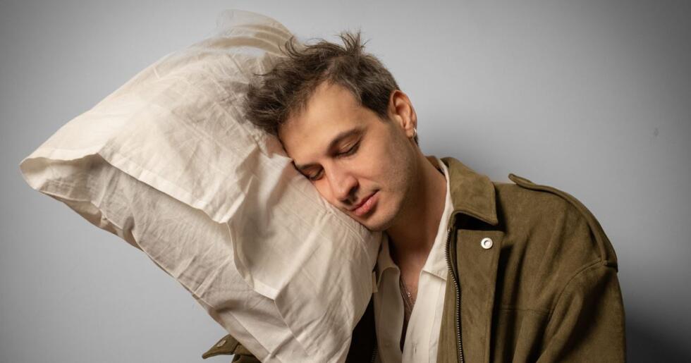 Umur Erdem’den Yeni Tekli: “Huzurlu Arbede” 13 Mart’ta GTR Müzik’te Yayında!